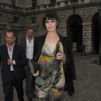 Erin O Connor - London Fashion Week Spring Summer 2012 - Amanda Wakeley - Outside | Picture 83293